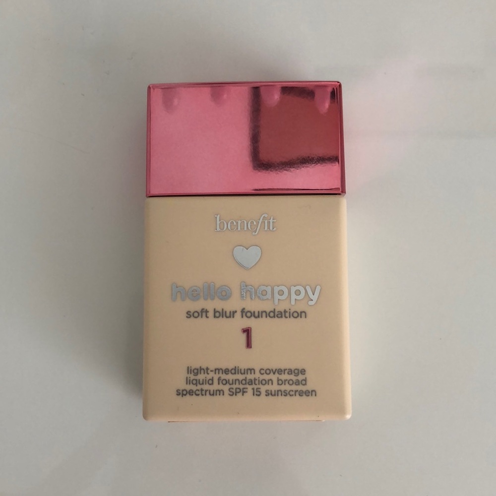 Light-Medium Coverage - Picture 2 of 4